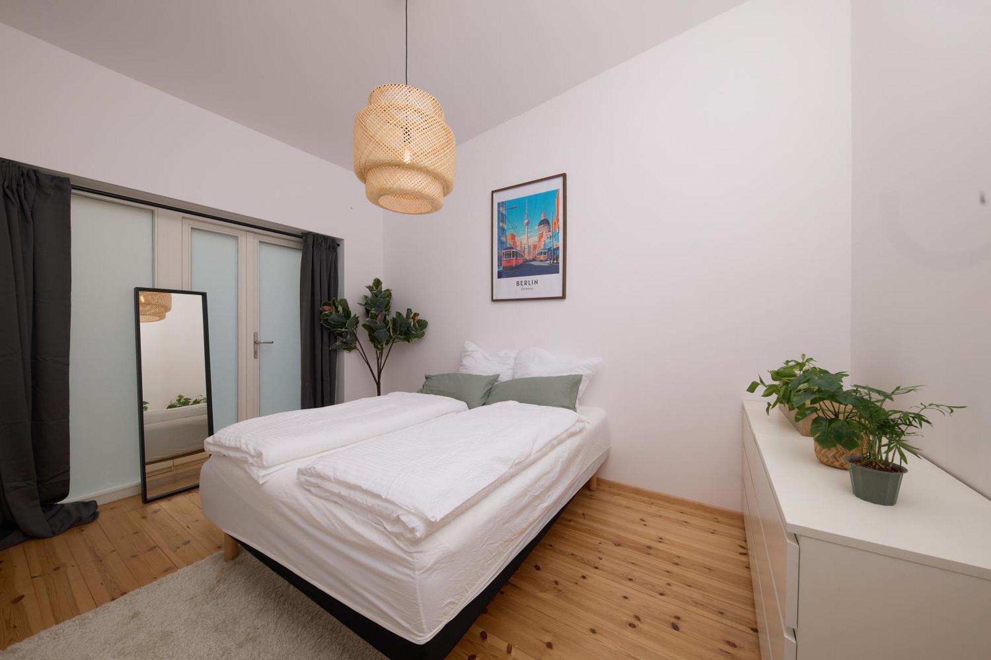 Staywell - Am Schloss Bellevue Fuer Bis Zu 12 Personen Apartment *