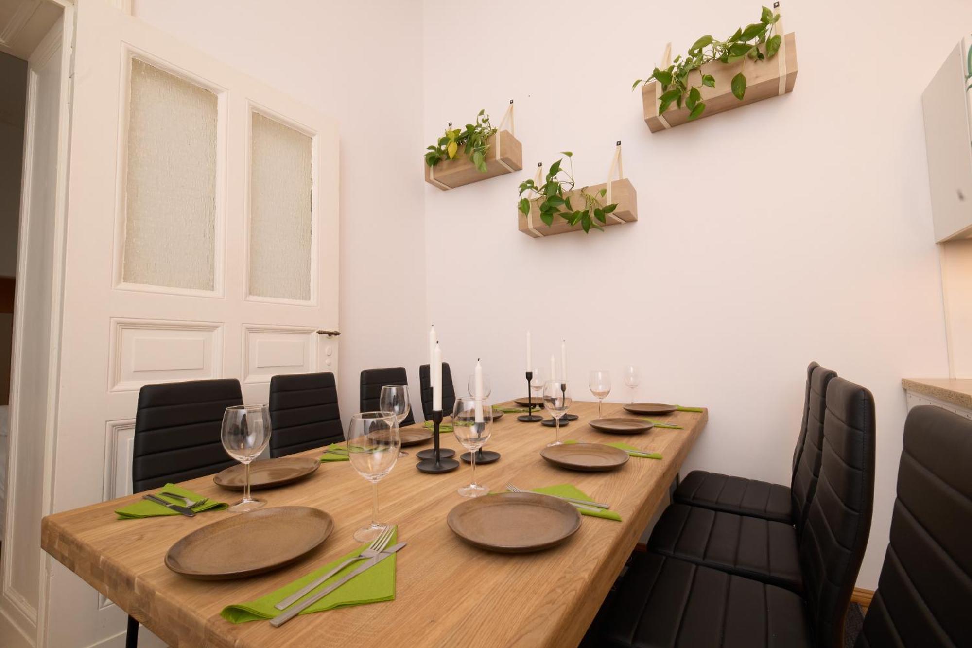 Apartment Staywell - Am Schloss Bellevue Fuer Bis Zu 12 Personen *